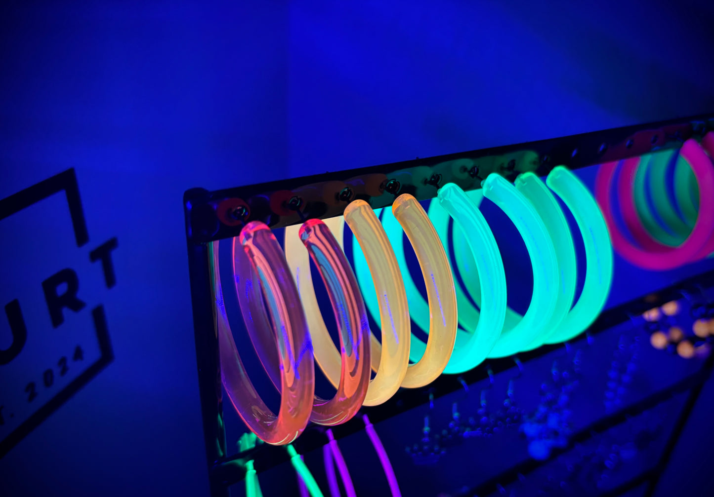 Dikke Fluo Party Oorbellen