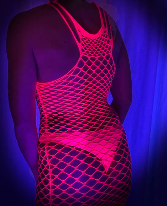 Robe en filet rose grande taille