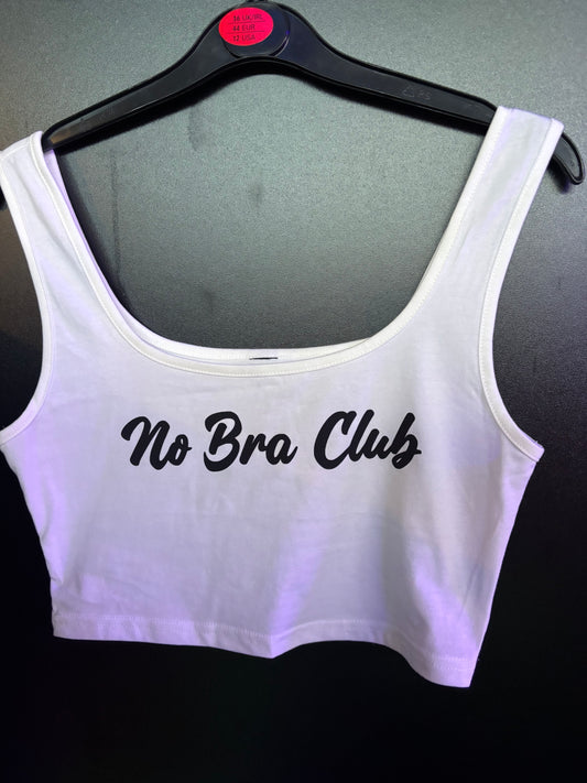 Haut No Bra Club