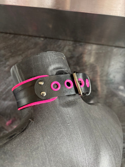 Neon Attitude Choker