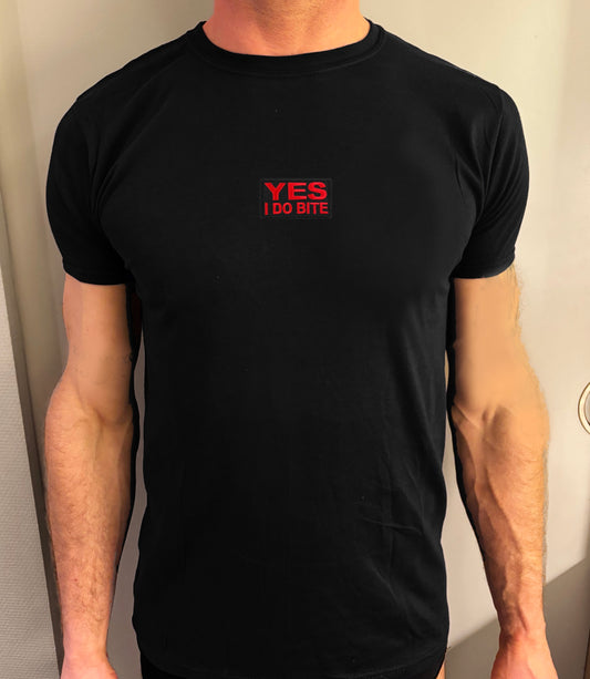 T-Shirt Yes i do bite