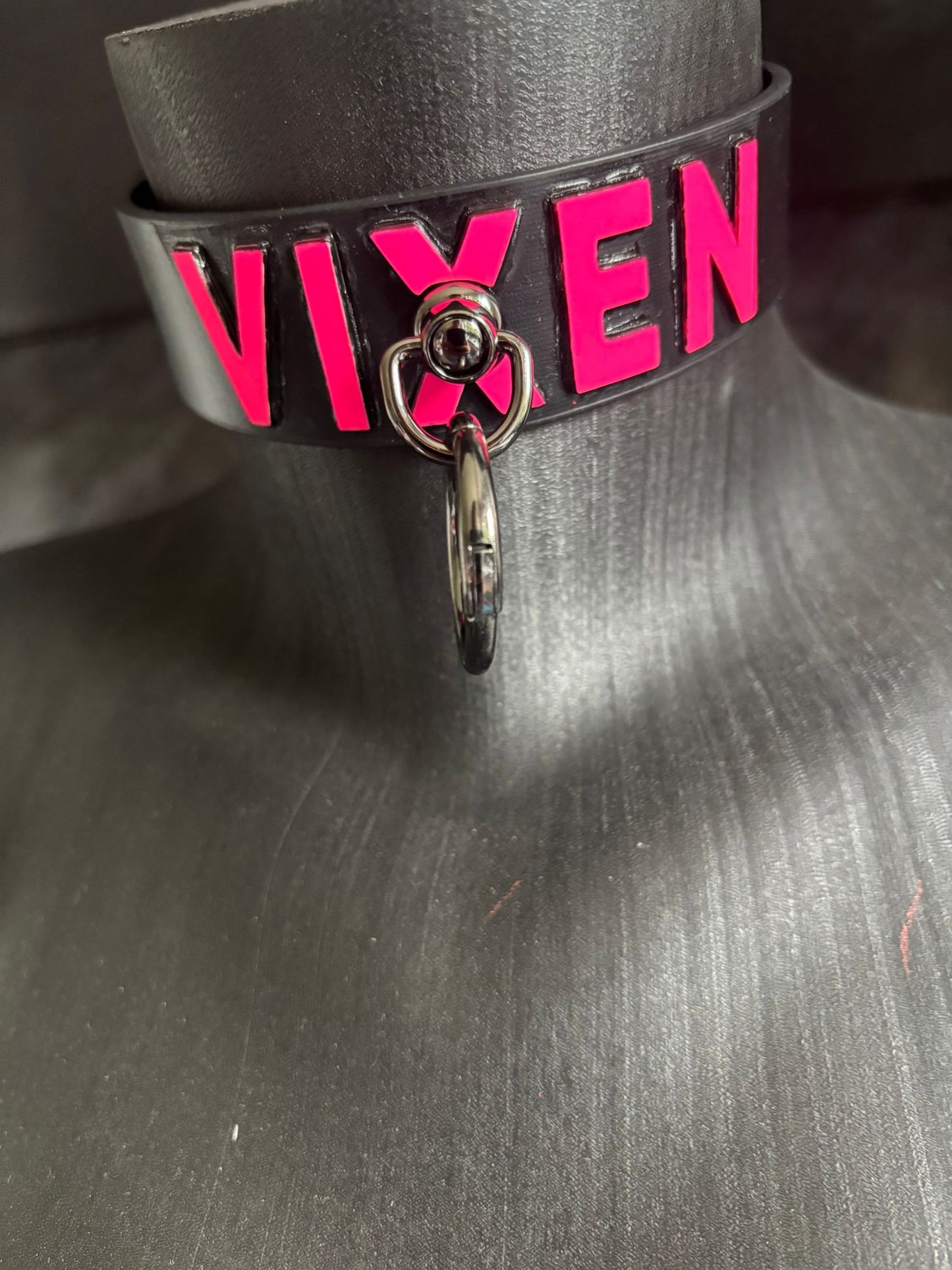 Big Black Choker (BBC)