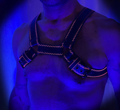 Harnais en cuir zigzag