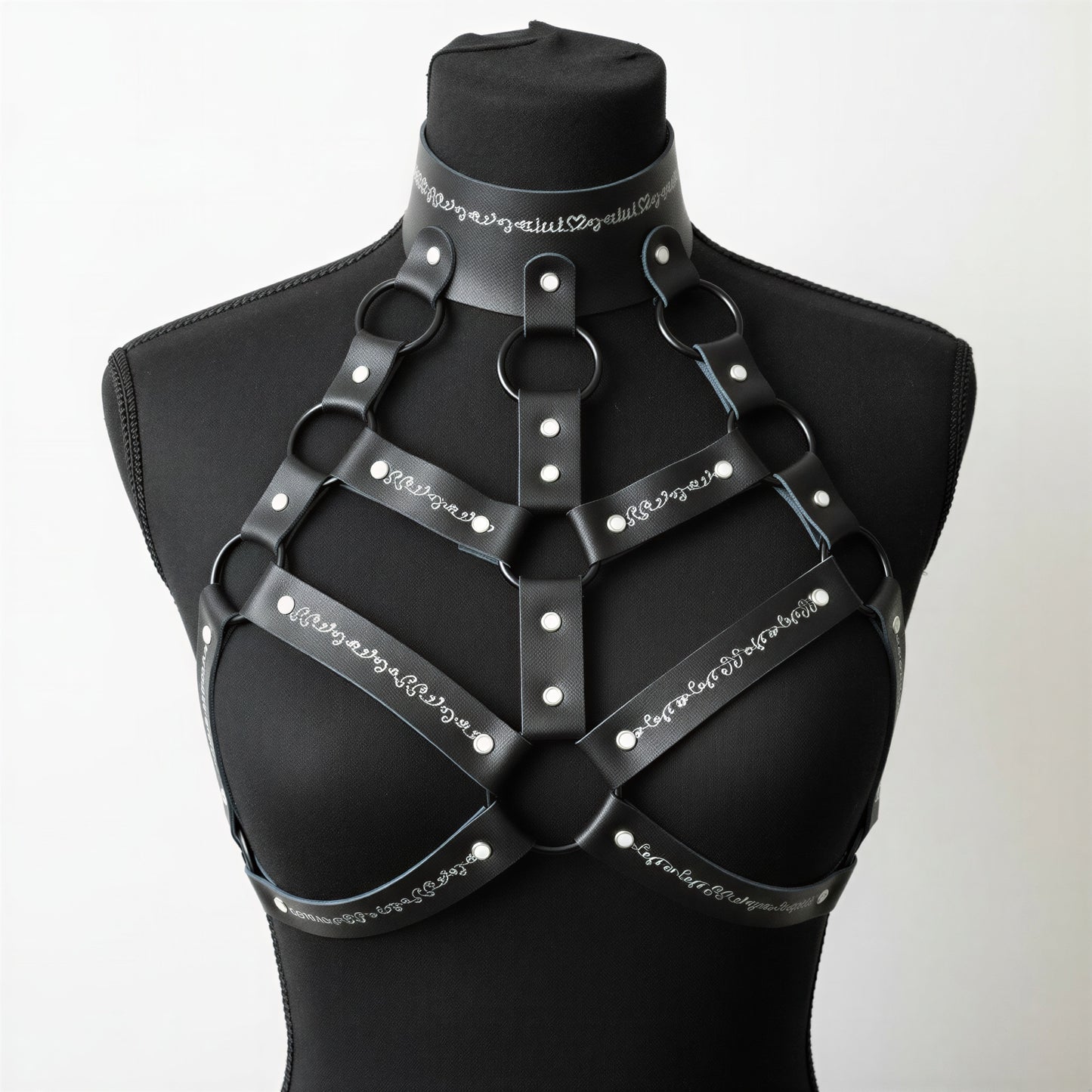 Velvet Venom Harness